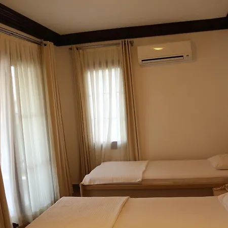 Erdem Hotel 3*