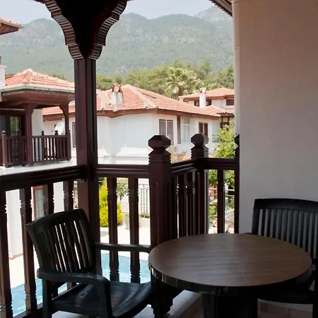 Erdem Hotel 3*